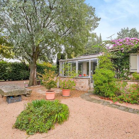 Beautiful Home In Saint-Rémy-de-Provence Esterno foto